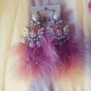 Big feather earrings